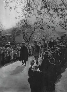 Poincare Raymond Prints: Printemps d'Alsace; les ecoliers d'un village ranges sur le passage du President de la