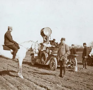 Champagne Ardenne Prints: Projector, Chalons, northern France, c1914-c1918
