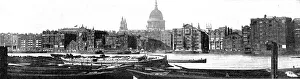 Warehouse Prints: The proposal to throw a new bridge across the Thames, 1909. Creator: Topical Press Agency