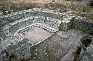 Dougga Gallery: Public latrines and wash basin in Dougga, 2nd century BC