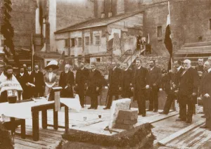 Peter Behrens Prints: Public prayer before the beginning of the construction work of the the new German Embassy in St