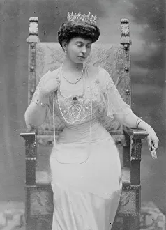 Tiara Prints: Queen of Greece, 1913. Creator: Bain News Service