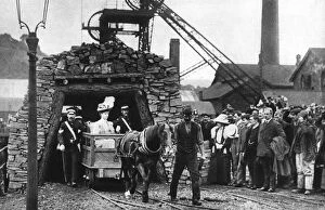 Queen Consort Collection: Queen Mary visiting a Welsh colliery, 1935