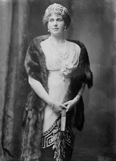 Bourbon De Alfonso Prints: Queen of Spain, c1916. Creator: Bain News Service