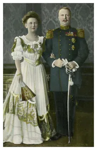 Queen Wilhelmina and Prince Henry of the Netherlands, c1900s-c1910s(?) Queen Wilhelmina and Prince Henry of the Netherlands, c1900s-c1910s(?)