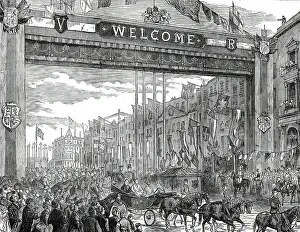 East End Prints: The Queen's Visit to the East End of London: Triumphal Arch in Whitechapel-Road