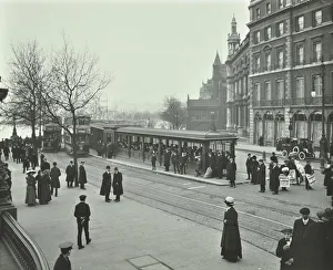 Tram Line Prints: Queue of people at Blackfriars Tramway shelter, London, 1912