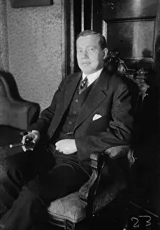 Baritone Prints: R. Werrenrath, between c1915 and c1920. Creator: Bain News Service