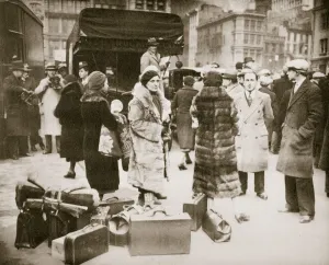 Suitcase Prints: Radical hunger marchers gathering in New York, USA, Great Depression, November 1932