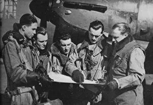 Bomber Pilot Collection: RAF bomber crew, 1941