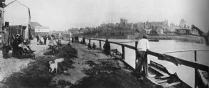 'Rafts, Upper End, about 1850', 1935. Artists: Mr Mundy, Hills and Saunders 'Rafts, Upper End, about 1850', 1935. Artists: Mr Mundy, Hills and Saunders
