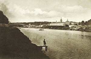 Images Dated 16th March 2010: Railway bridge and Novodevichy Convent (New Maidens Convent), Moscow, Russia, 1910s