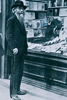 1926 Gallery: Ramon Maria del Valle Inclan (1869-1936), Spanish writer, at a bookstore in Malaga