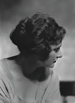 Ignoring Prints: Randolph, Clemence, Miss, portrait photograph