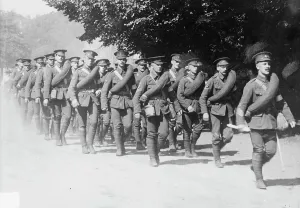 Recruits at Aldershot on practice hike, between 1914 and c1915. Creator: Bain News Service