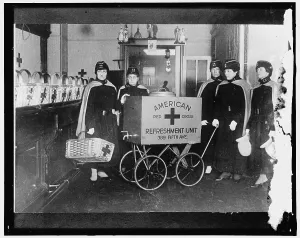 Red Cross, between 1910 and 1920. Creator: Harris & Ewing. Red Cross, between 1910 and 1920. Creator: Harris & Ewing