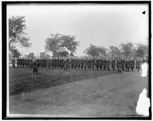 Red Cross, between 1910 and 1920. Creator: Harris & Ewing. Red Cross, between 1910 and 1920. Creator: Harris & Ewing