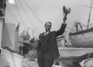 Baritone Prints: Reinald Werrenrath, between c1915 and c1920. Creator: Bain News Service
