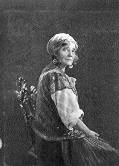 Images Dated 20th May 2009: Rejane, French actress, 1905