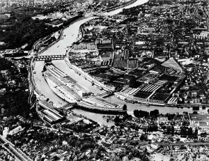 Birds Eye View Prints: The Renault Billancourt factory, Paris, France