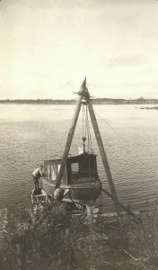 Repair Prints: Repair of the boat Mana on the banks of the Zeya River