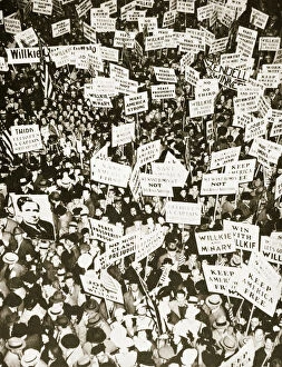 Placard Collection: Republican supporters outside Buffalo Memorial Auditorium, New York, USA, 15 October 1940