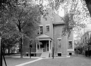 Residence of Mr. Fair, 40 Putnam Avenue, Detroit, Mich. between 1905 and 1915. Creator: Unknown