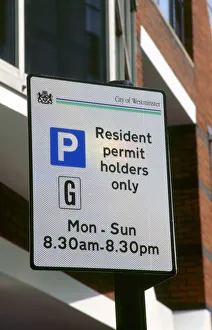 Parking Prints: Residents parking only sign