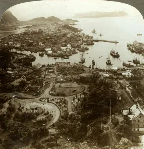 Burnt Prints: Restoring a burned city - Aalesund, an island port, and important cod-fish market