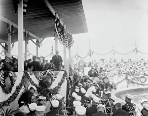 Military Band Prints: Reviewing stand at the Columbus Fountain dedication ceremony