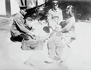 Casualties Prints: Reviving wounded German with Pulmotor, between 1914 and c1915. Creator: Bain News Service