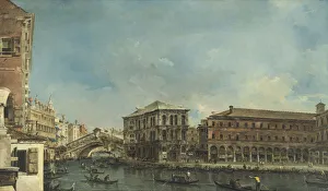 The Rialto Bridge with the Palazzo dei Camerlenghi in Venice The Rialto Bridge with the Palazzo dei Camerlenghi in Venice