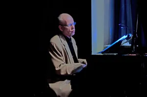 Grand Piano Prints: Richard Busiakiewicz, Watermill Jazz Club