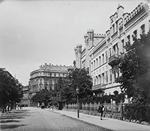 Boulevard Prints: Riga - Crown Prince Blvd. between c1915 and c1920. Creator: Bain News Service
