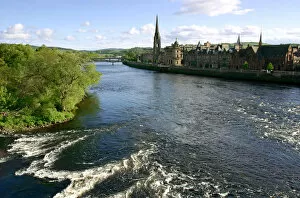 Images Dated 29th May 2018: River Tay and Perth, Scotland