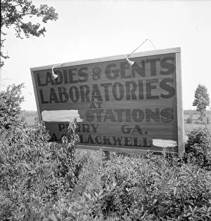 Road Sign Prints: Road sign near Perry, Georgia, 1936. Creator: Dorothea Lange