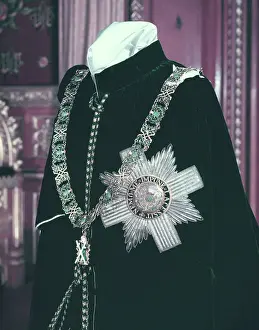 Chain Prints: The robes and insignia of the Order of the Thistle