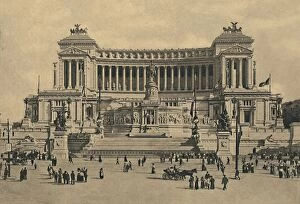 Sepia Collection: Roma - Piazza di Venezia. Monument to Victor Emmanuel II, 1910