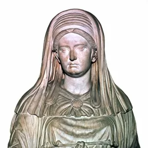 Roman statue of the High Priestess of Vesta