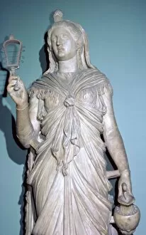 Isis Gallery: Romanised statue of Isis
