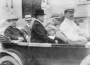 Roosevelt Teddy Prints: Roosevelt leaving Institute of Butantan