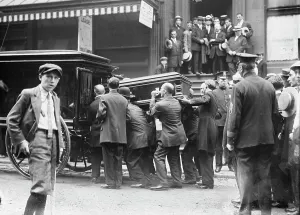 Murdered Prints: Rosenthal funeral, N.Y. 1912. Creator: Bain News Service