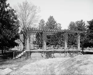 Mississippi United States Of America Prints: Rostrum, National Military Cemetery, Vicksburg, Miss. c1906. Creator: Unknown