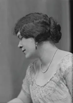 Sequin Prints: Rowan, Jeanne, Miss, portrait photograph, 1915 Jan. 9. Creator: Arnold Genthe