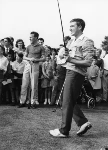 Comedian Gallery: Roy Castle and Bruce Forsyth, Ealing Golf Course, London, 1963. Creator: Brian Foskett