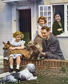 Margeret Gallery: The Royal Family at Windsor, 1930s
