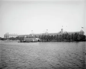 Gilded Age Prints: Royal Poinciana from wharf, Palm Beach, Fla. 1902. Creator: Unknown