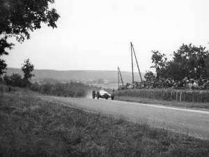 Champagne Ardenne Prints: Rudolf Caracciola in his Mercedes, French Grand Prix, Rheims, 1938