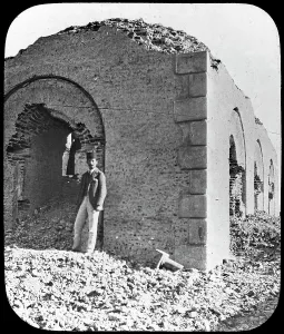 The ruins of the Mahdis tomb in Omdurman, Sudan, c1898. Artist: Newton & Co The ruins of the Mahdis tomb in Omdurman, Sudan, c1898. Artist: Newton & Co