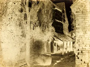 Rural Manor, Possibly Bredicot, 1852-54. Creator: Benjamin Brecknell Turner Rural Manor, Possibly Bredicot, 1852-54. Creator: Benjamin Brecknell Turner